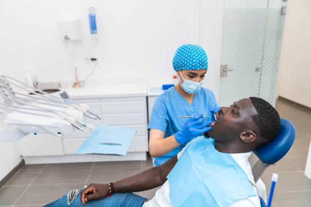 Best Emergency Dental Care for Broken or Chipped Teeth in Oostburg, WI